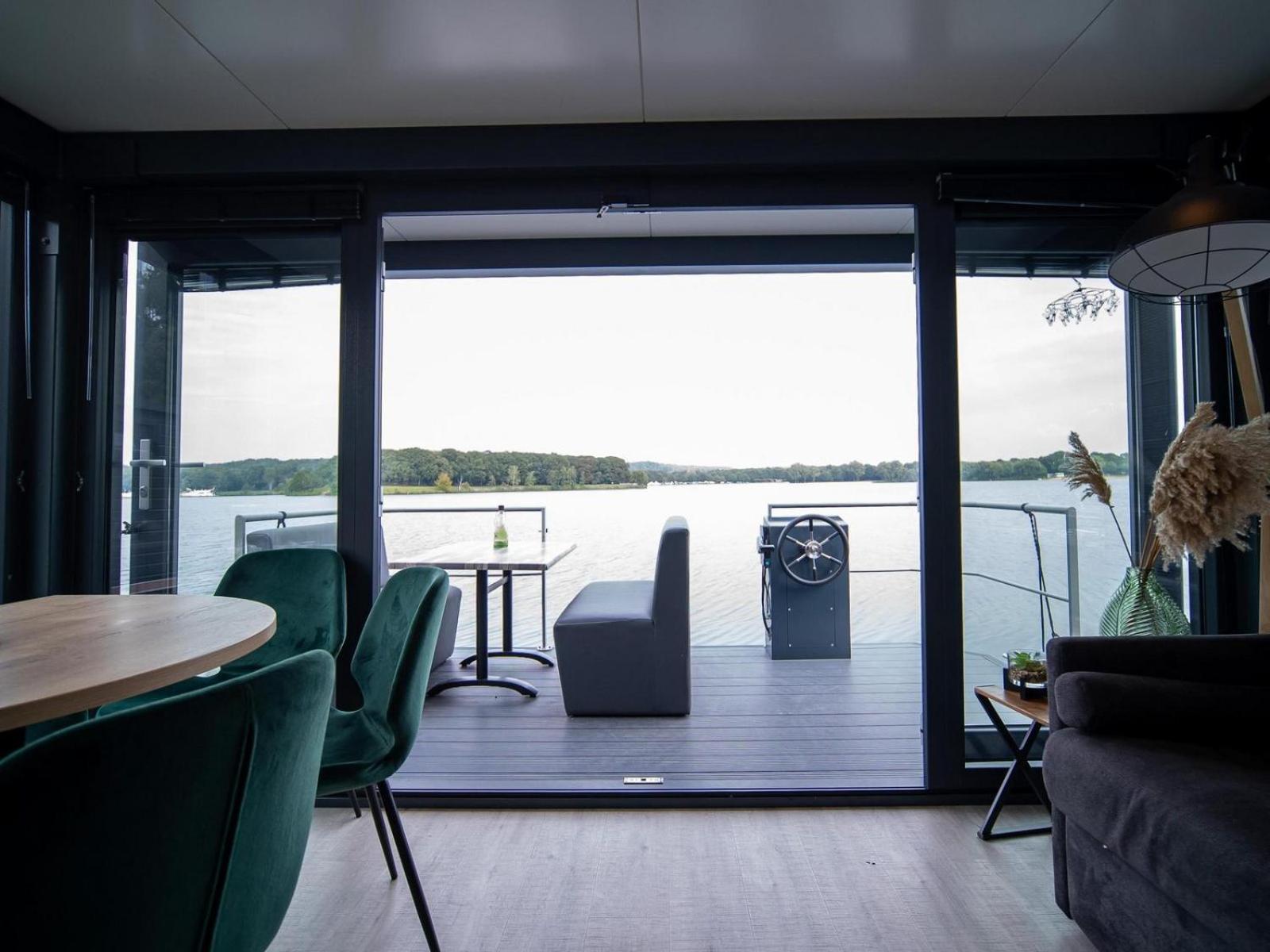 Houseboat Marina Mookerplas 4-6 Persons Plasmolen Eksteriør billede
